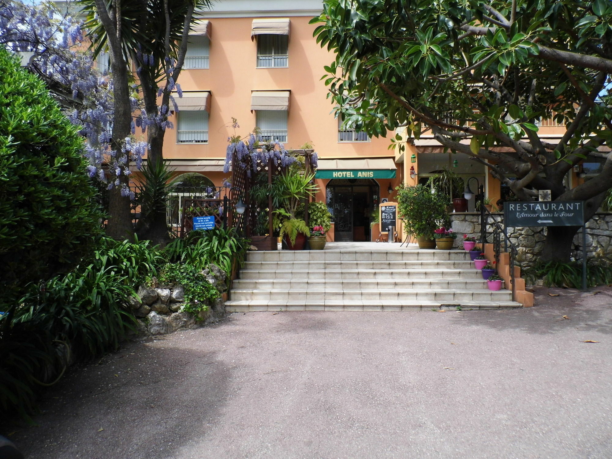 Anis Hotel Niza Exterior foto